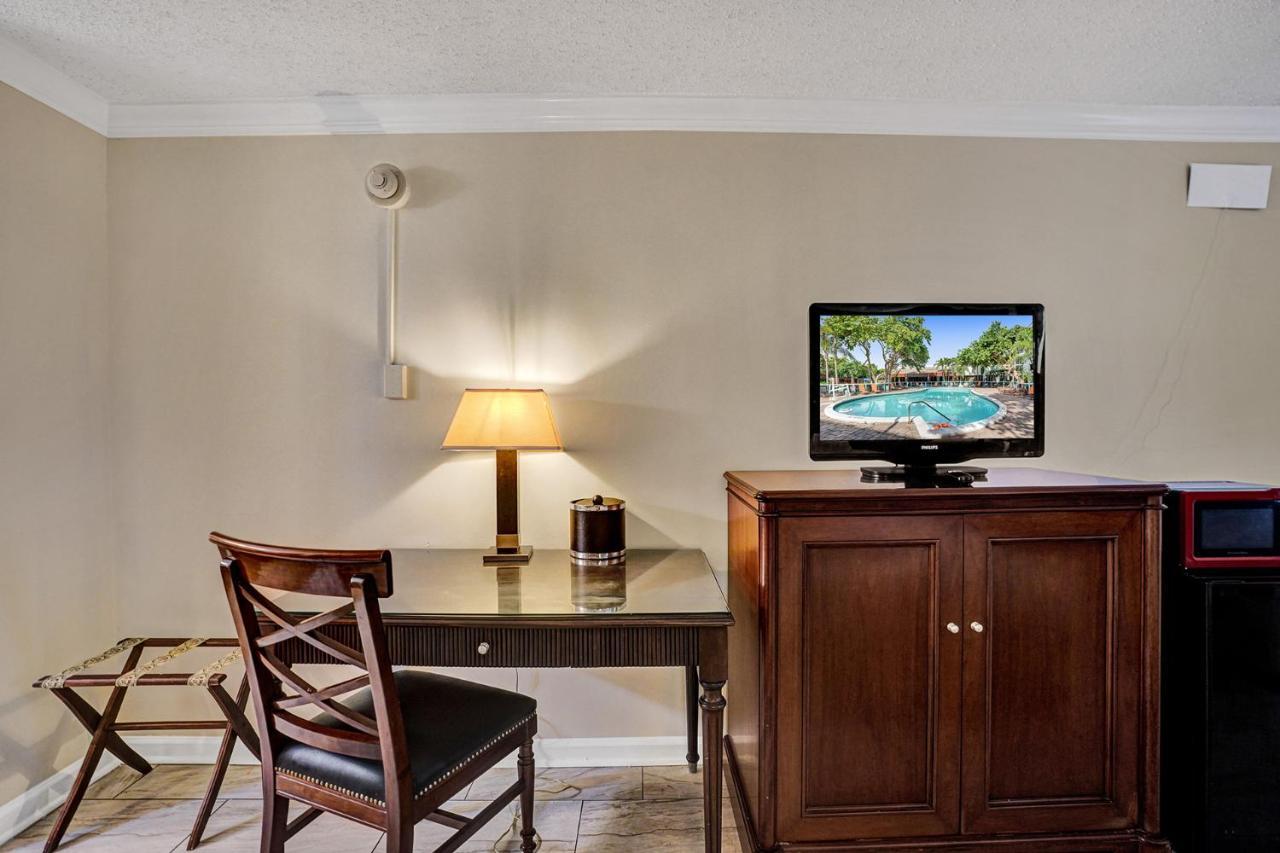 Fort Lauderdale Grand Hotel Екстер'єр фото