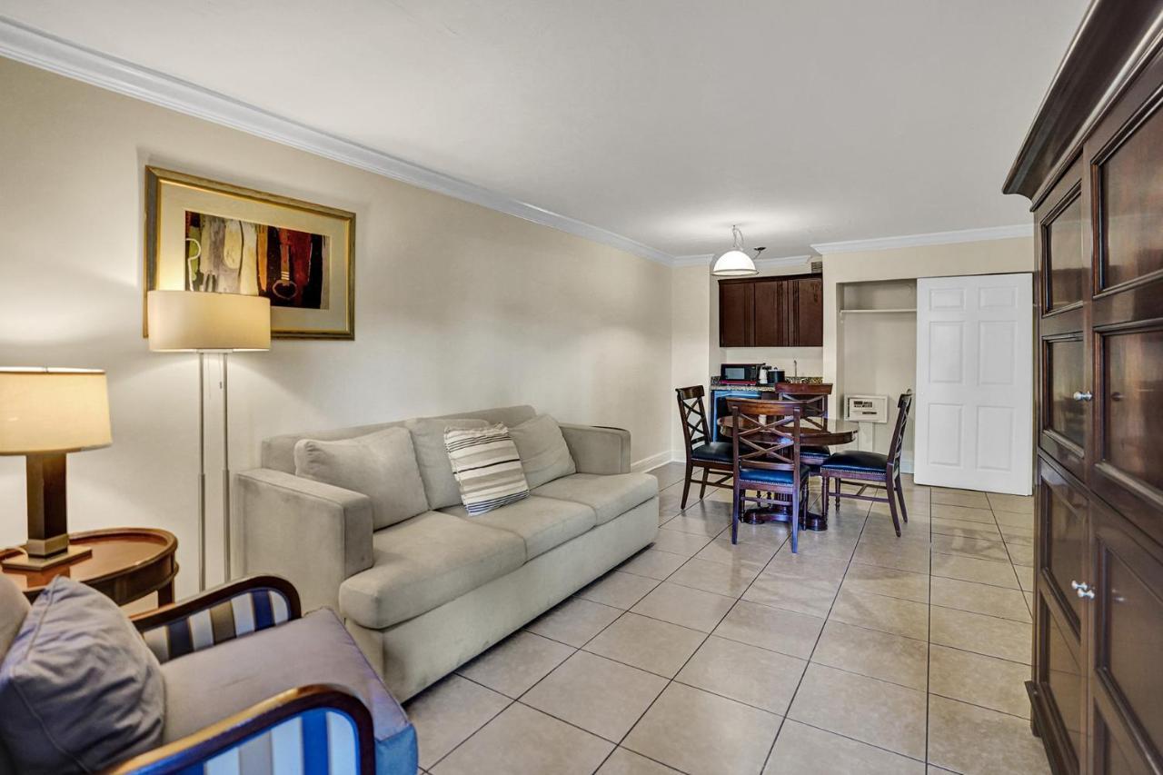 Fort Lauderdale Grand Hotel Екстер'єр фото