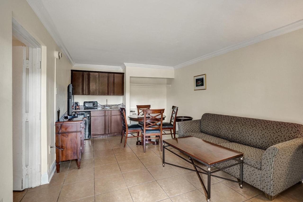 Fort Lauderdale Grand Hotel Екстер'єр фото